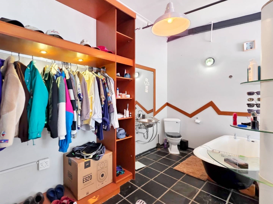 1 Bedroom Property for Sale in Cape Town City Centre Western Cape